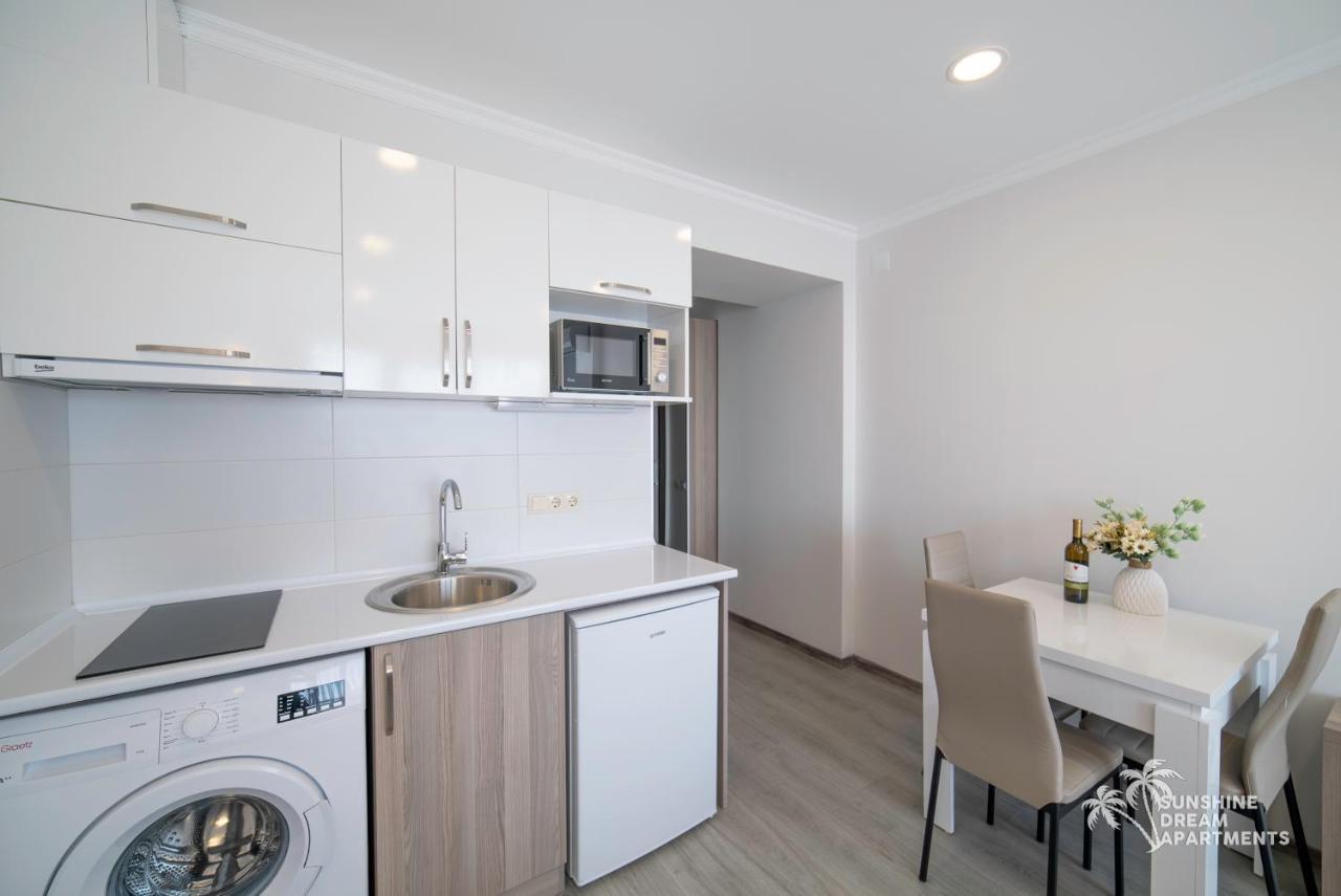 Sunshine Apartments Orbi Beach Tower باتومي المظهر الخارجي الصورة